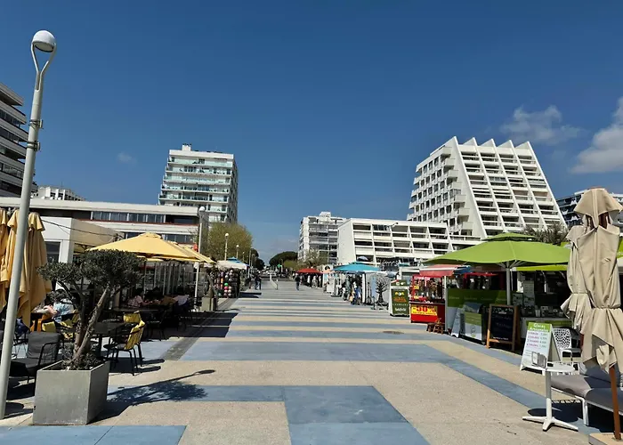 Grande Motte Quartier Couchant - Parking - Balcon- Piscine - 300m Lejlighed *