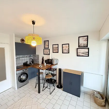 Apartment Grande Motte Quartier Couchant - Parking - Balcon- Piscine - 300m *