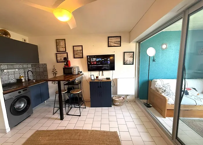 شقة Grande Motte Quartier Couchant - Parking - Balcon- Piscine - 300m